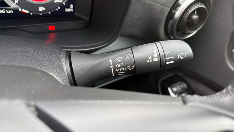 Nissan Juke 1.0 DiG-T Tekna+ 5dr Petrol Hatchback